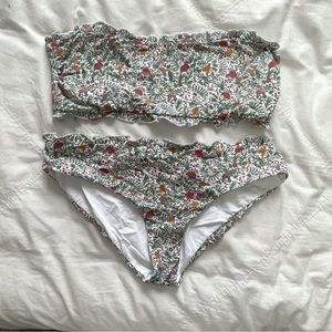 Dippin Daisy’s Floral bikini